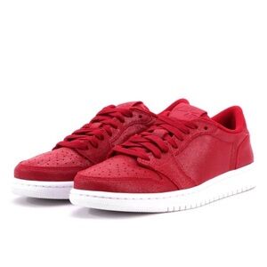 Nike Air Jordan 1 Retro Low NS Sneakers Gym Red Womens Size 6 Streetwear Sporty